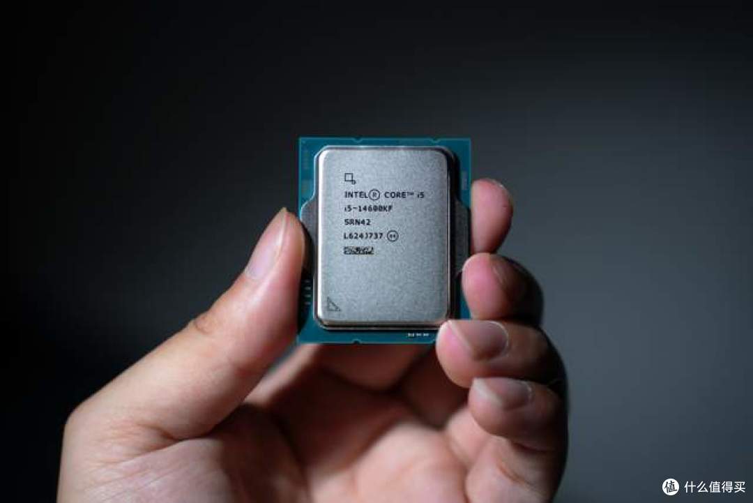D4平台还能打吗?i5-14600KF搭配七彩虹B760M超级黑刃装机实测