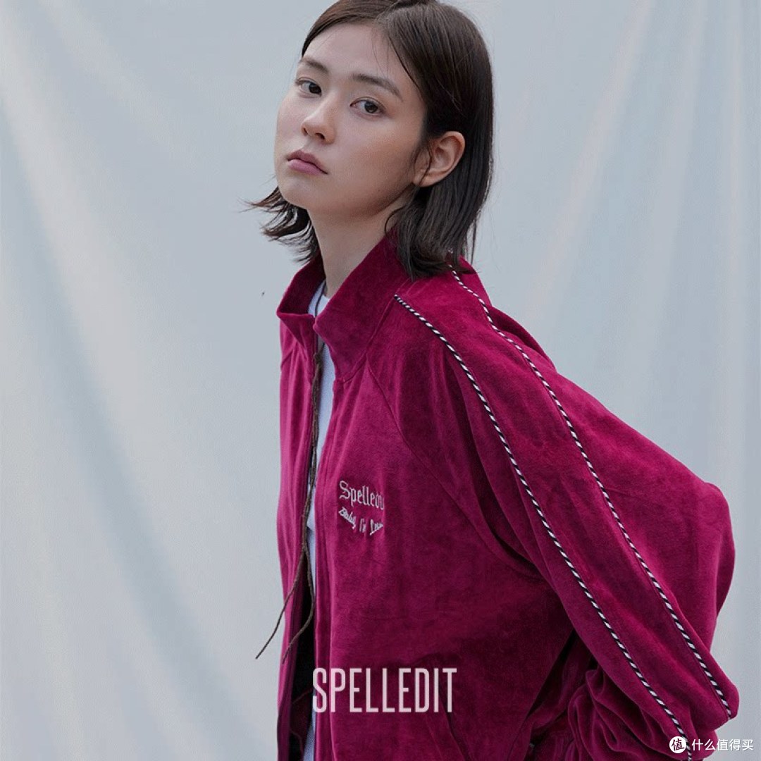 SPELLEDIT丝绒拉链外套真实上身反馈:复古感拉满,但有一说一