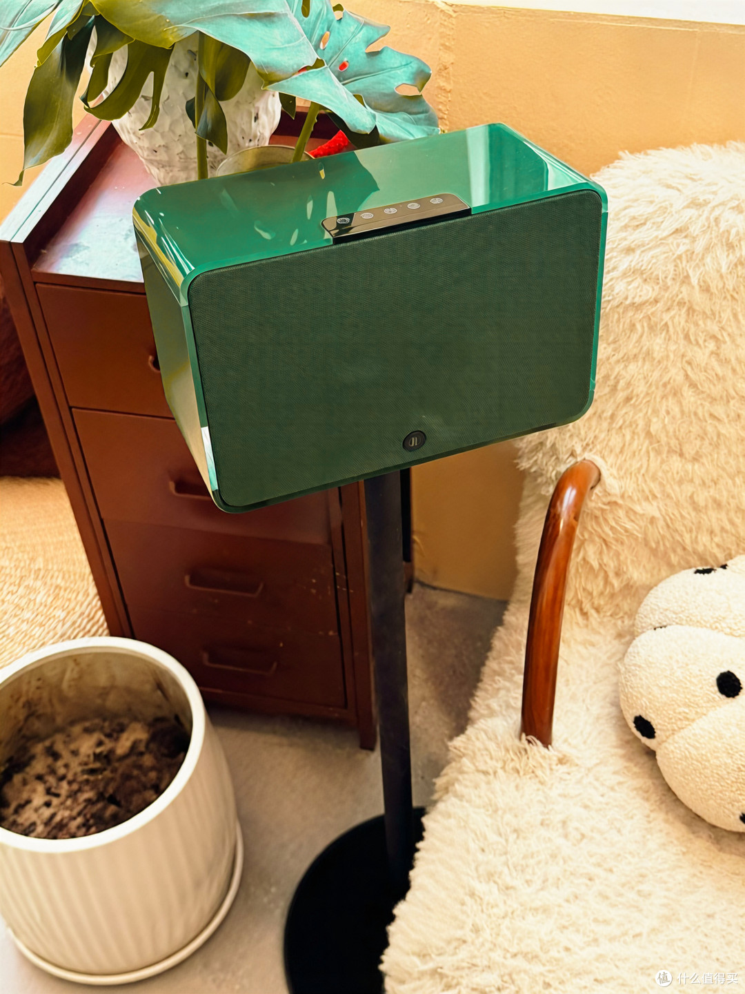 家居氛围感神器!聆客A5实木水晶音箱,颜值音质双在线的软装好物