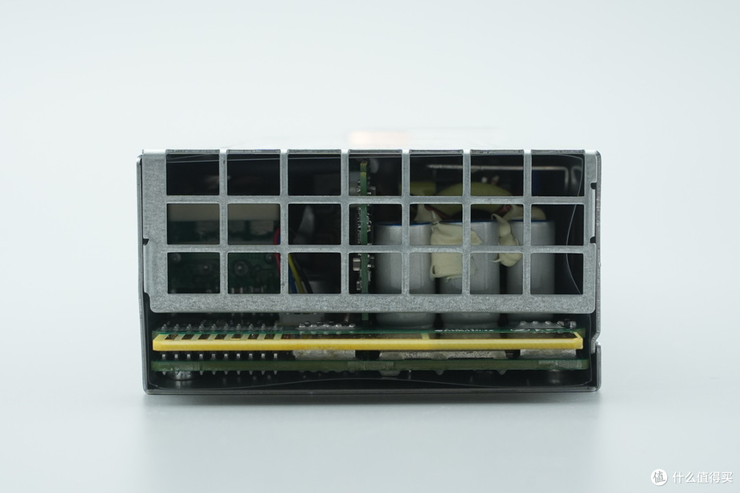 支持N+1 冗余并联,雅特生800W CRPS服务器电源拆解