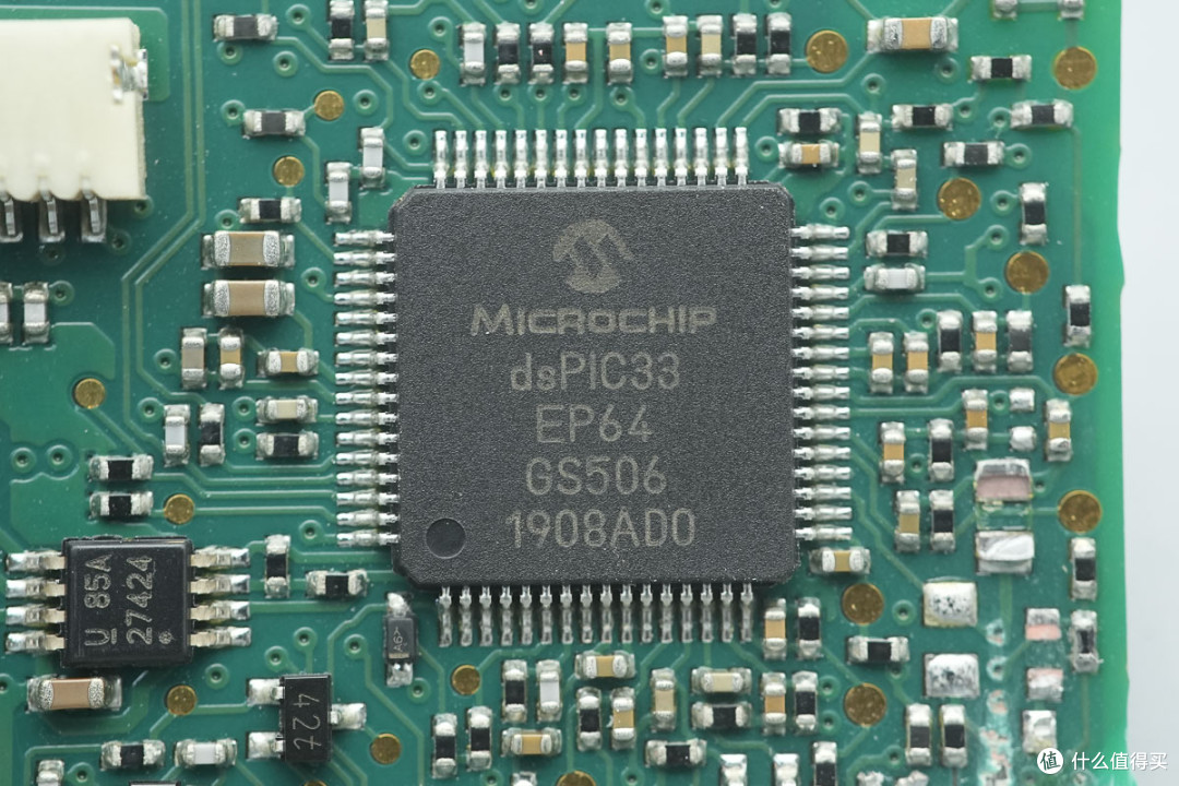 支持N+1 冗余并联,雅特生800W CRPS服务器电源拆解