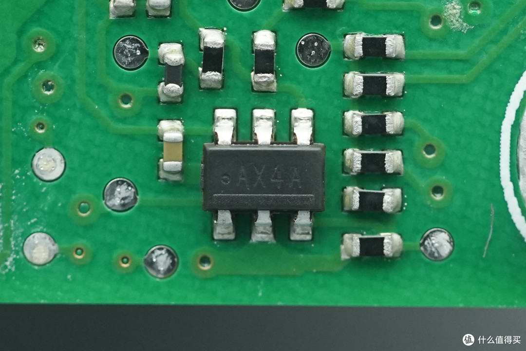 支持N+1 冗余并联,雅特生800W CRPS服务器电源拆解