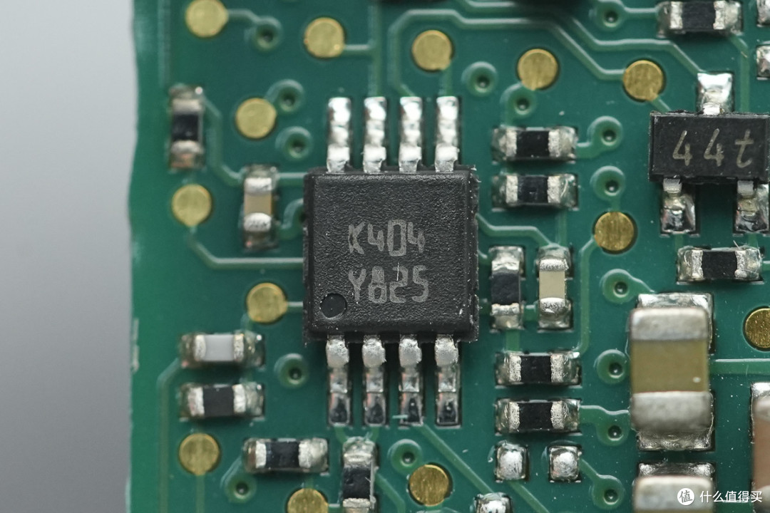 支持N+1 冗余并联,雅特生800W CRPS服务器电源拆解