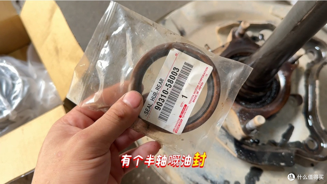 28万公里普拉多VX 4.0右后轮异响检修:后轮轴承损坏与保养建议!
