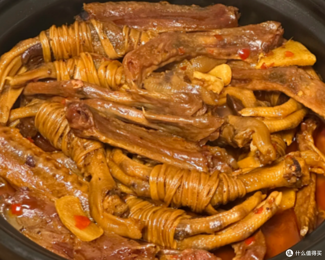 皖南水阳三宝焖煮，腊味交融熬出江南地道锅仔鲜香