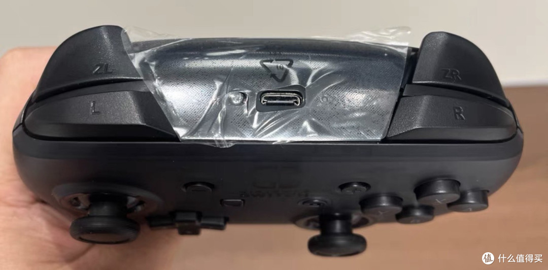 当年459的Switch Pro手柄,HD震动40小时续航,150块值不值得捡?
