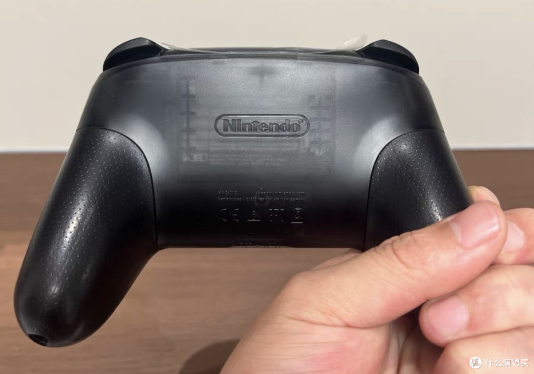 当年459的Switch Pro手柄,HD震动40小时续航,150块值不值得捡?
