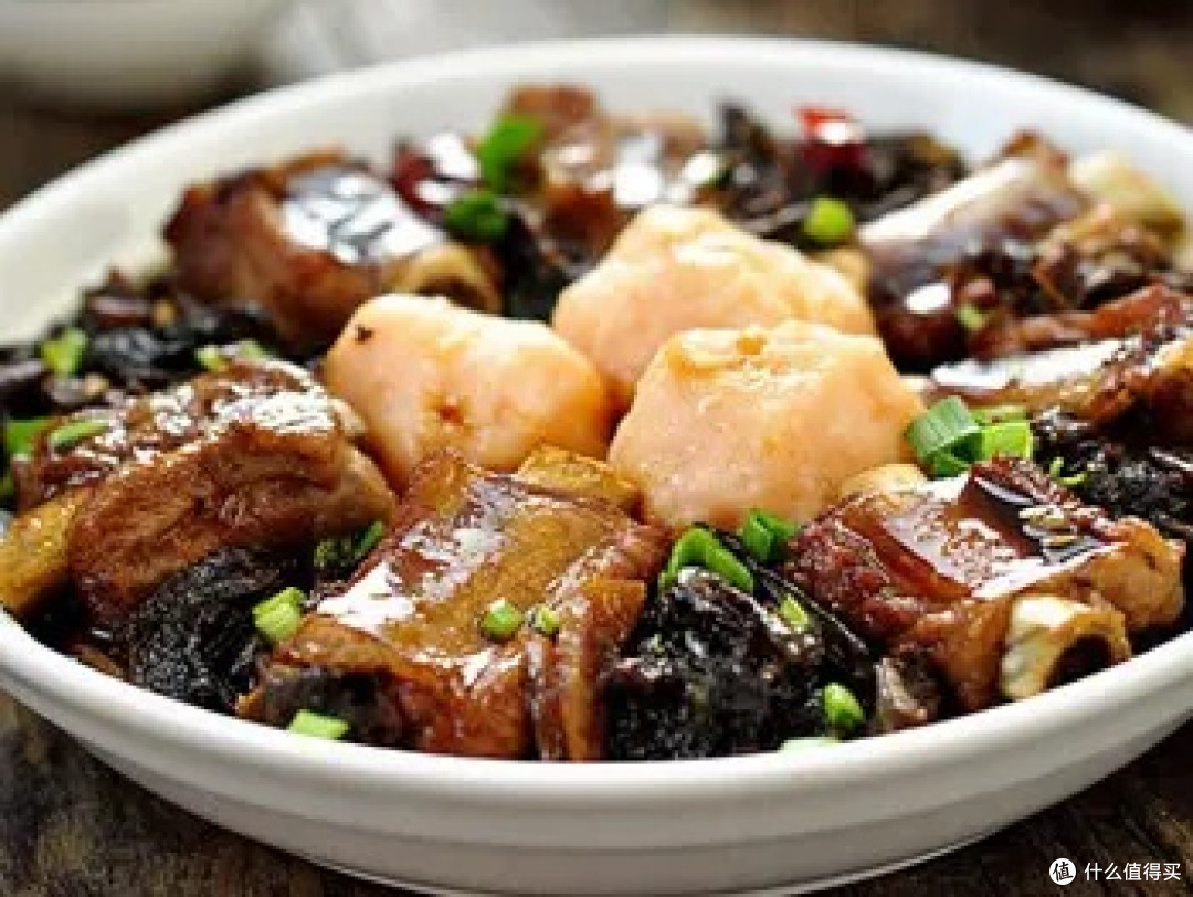咸香入味，一盘梅菜蒸排骨
