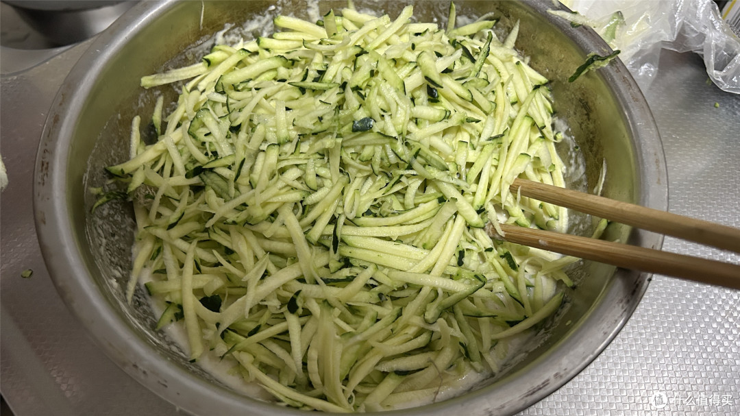 巨好吃的河南“软面丝”饼，简单几步，5分钟烙好，外焦里嫩