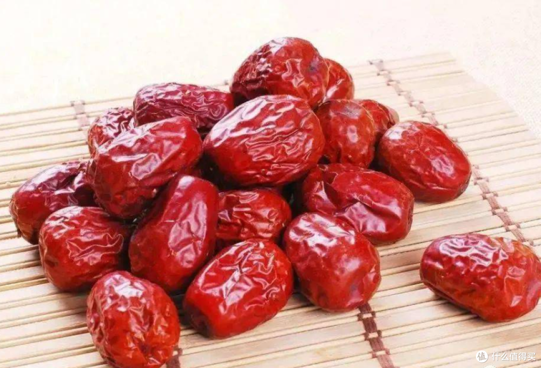 白露不穿红，一年都受穷？农村老人说的“白露三红”到底是啥？