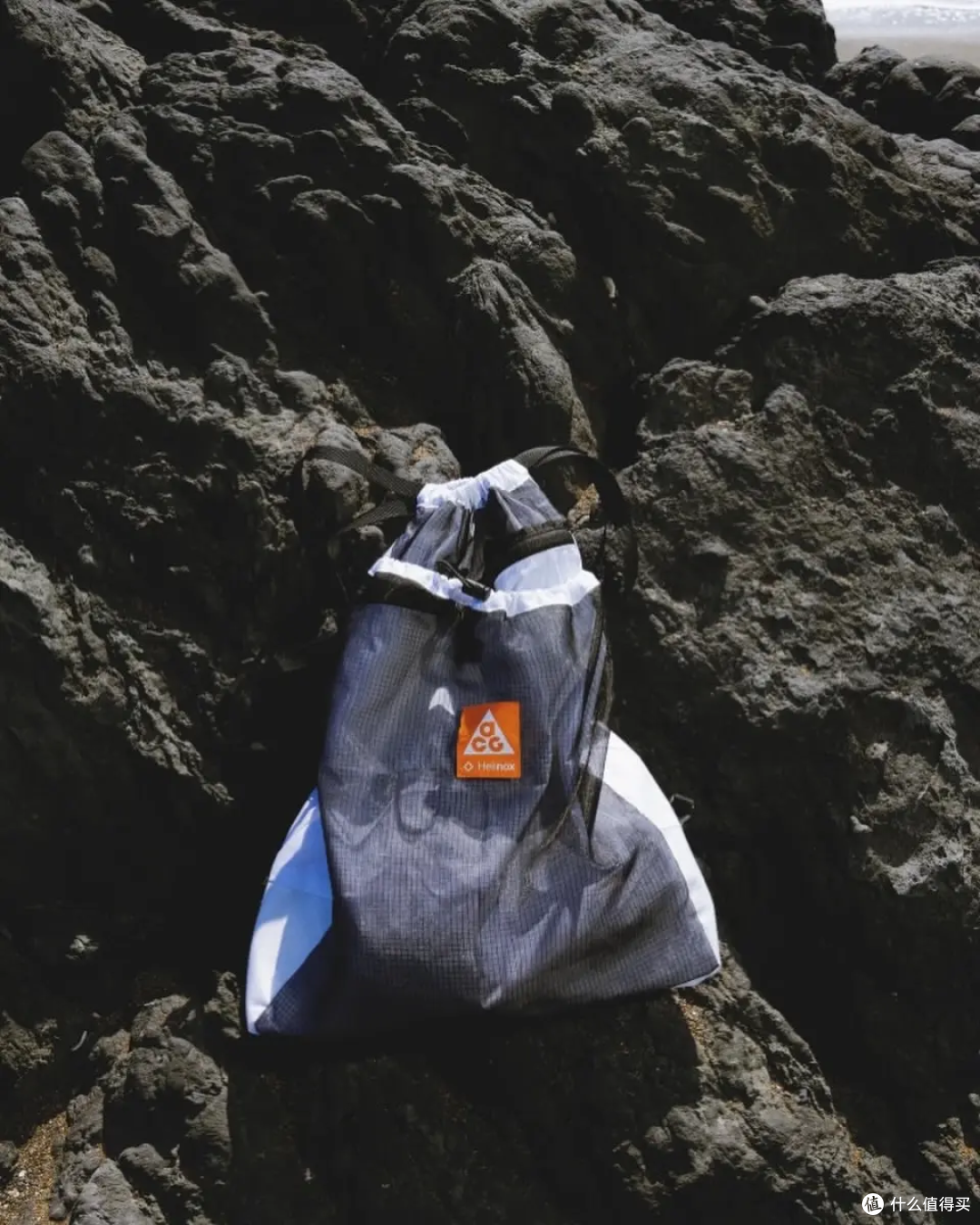 Nike ACG × Helinox 联名桌椅登场！颜值直接拉满，价格却劝退大批玩家？