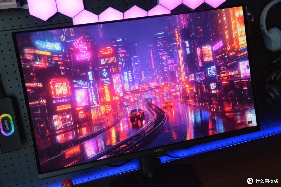 第四代QD-OLED画质天花板,微星MPG 322UR QD-OLED X24流光实测