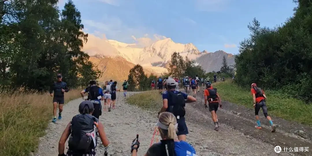 越野跑不是更长距离的马拉松：赛道会把我们练成了什么样的选手？
