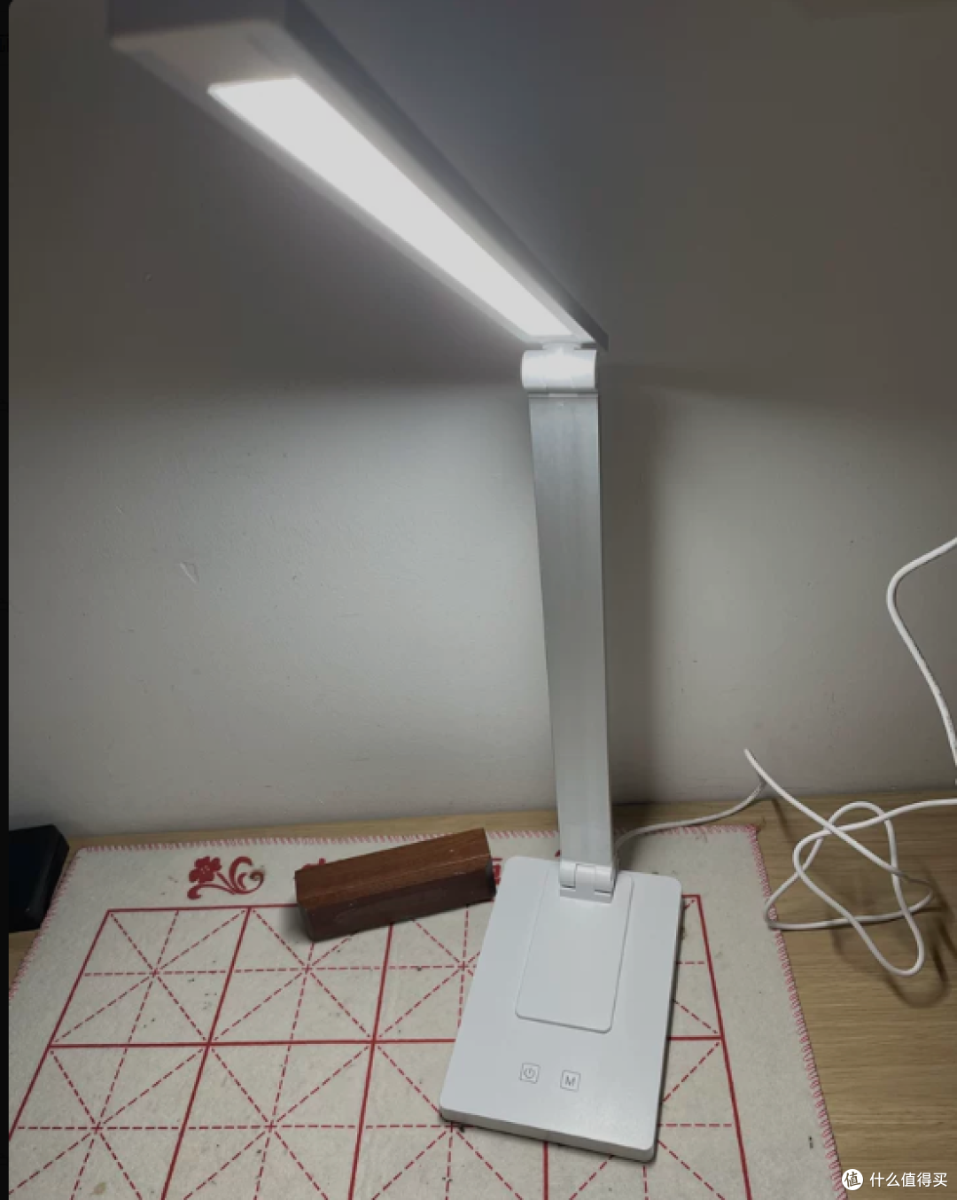 开学护眼刚需|别再只靠小台灯,这款落地大路灯太省心