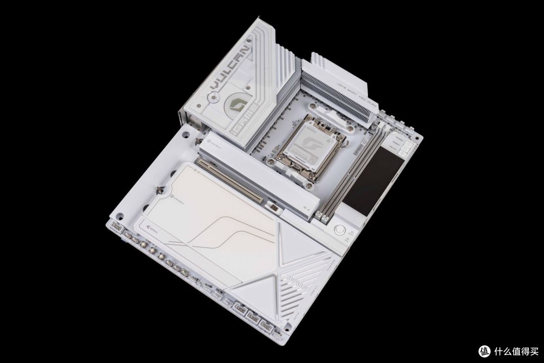 圣白智械,纯粹旗舰:iGame X870E VULCAN W OC V14 主板评测