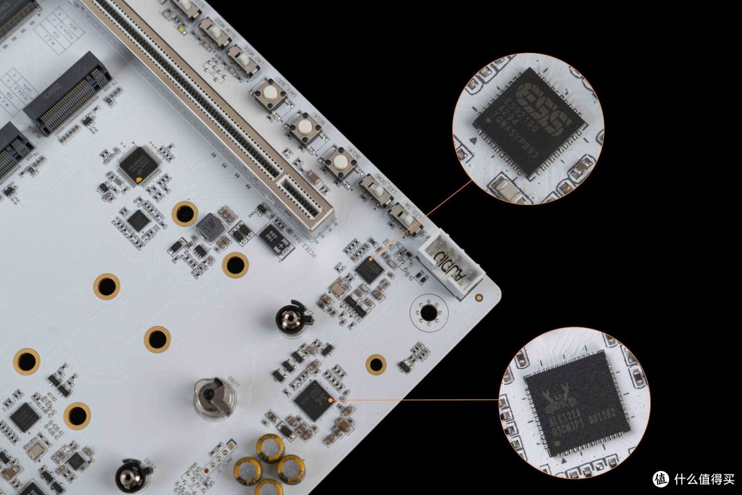 圣白智械,纯粹旗舰:iGame X870E VULCAN W OC V14 主板评测