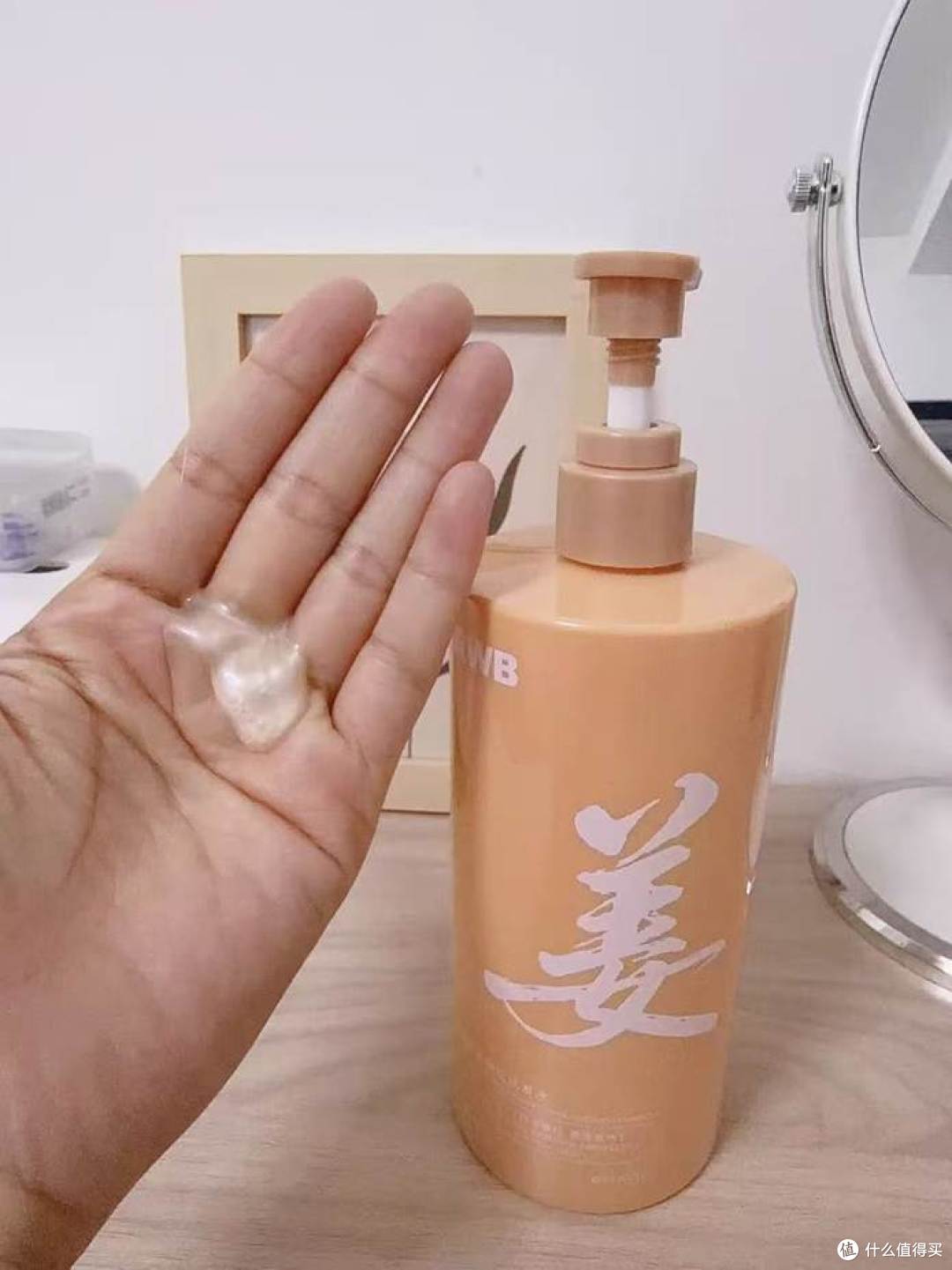 头顶稀疏的人洗头，别再只追求一次洗得干净发根日常状态更值得看