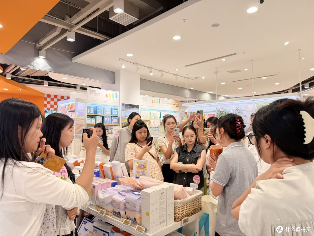 母乳无忧友好会客厅·南昌站