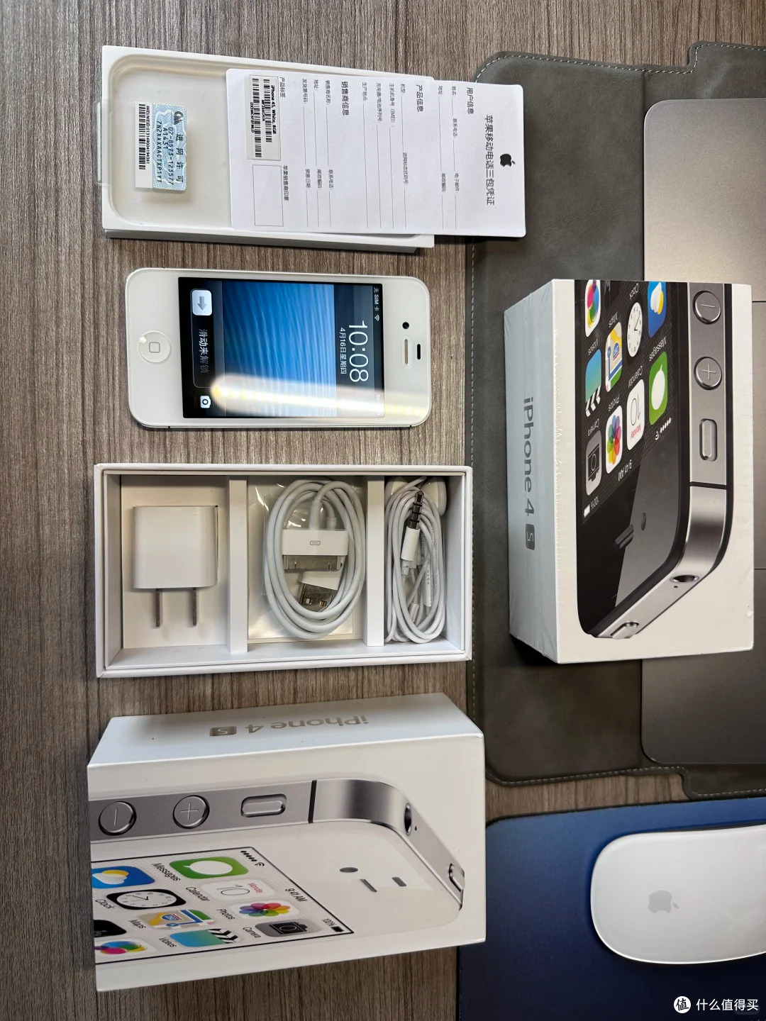 苹果新CEO上任:买 iPhone 重新送充电器?官方回应