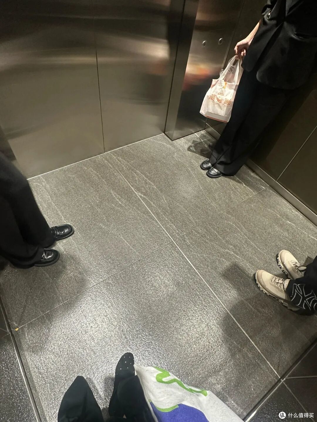 我从2楼换到11楼,有些话不吐不快,真的只有住过才懂差距!