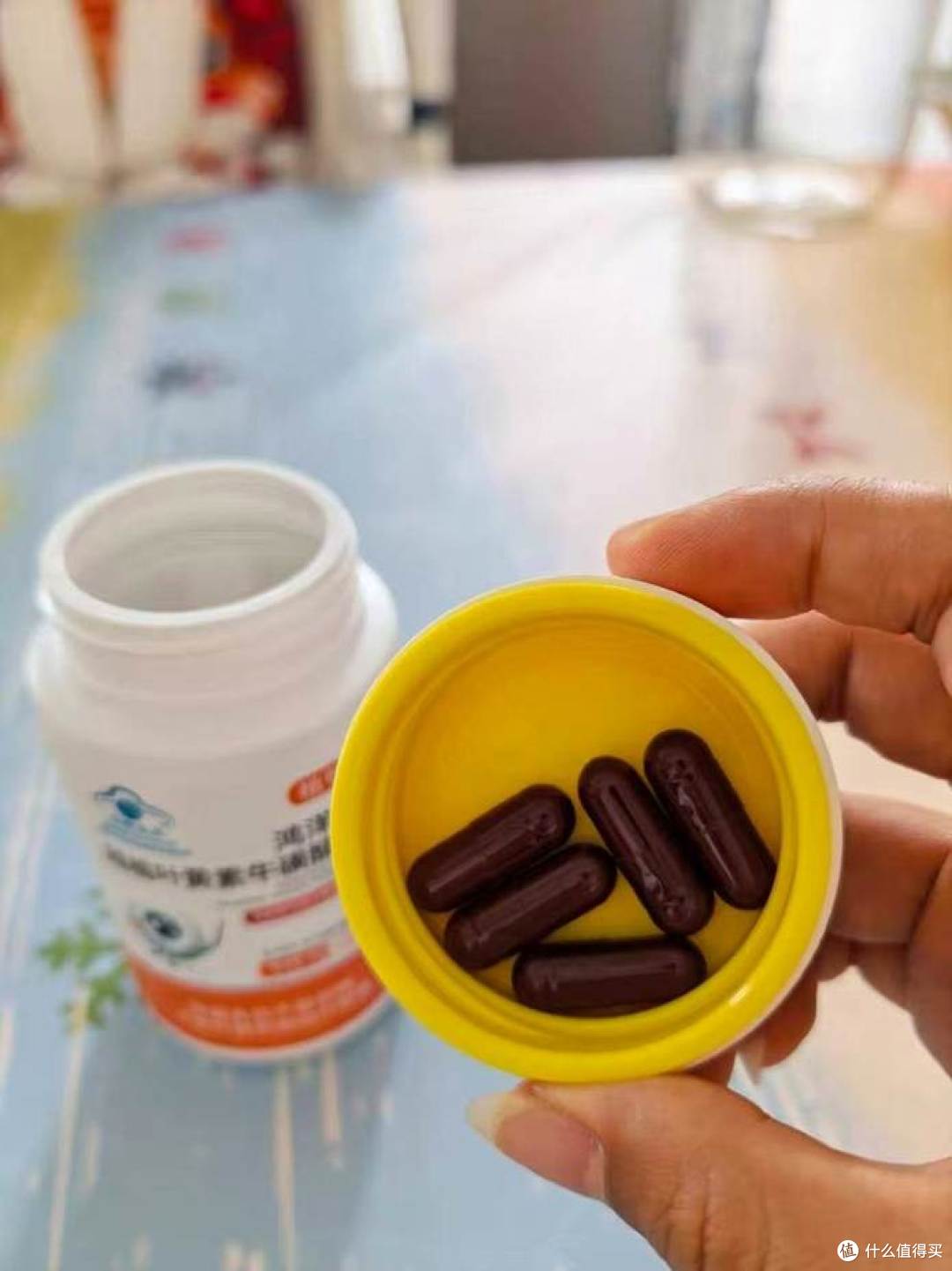 视力保护想做进日常：抽屉里那瓶别再睡觉