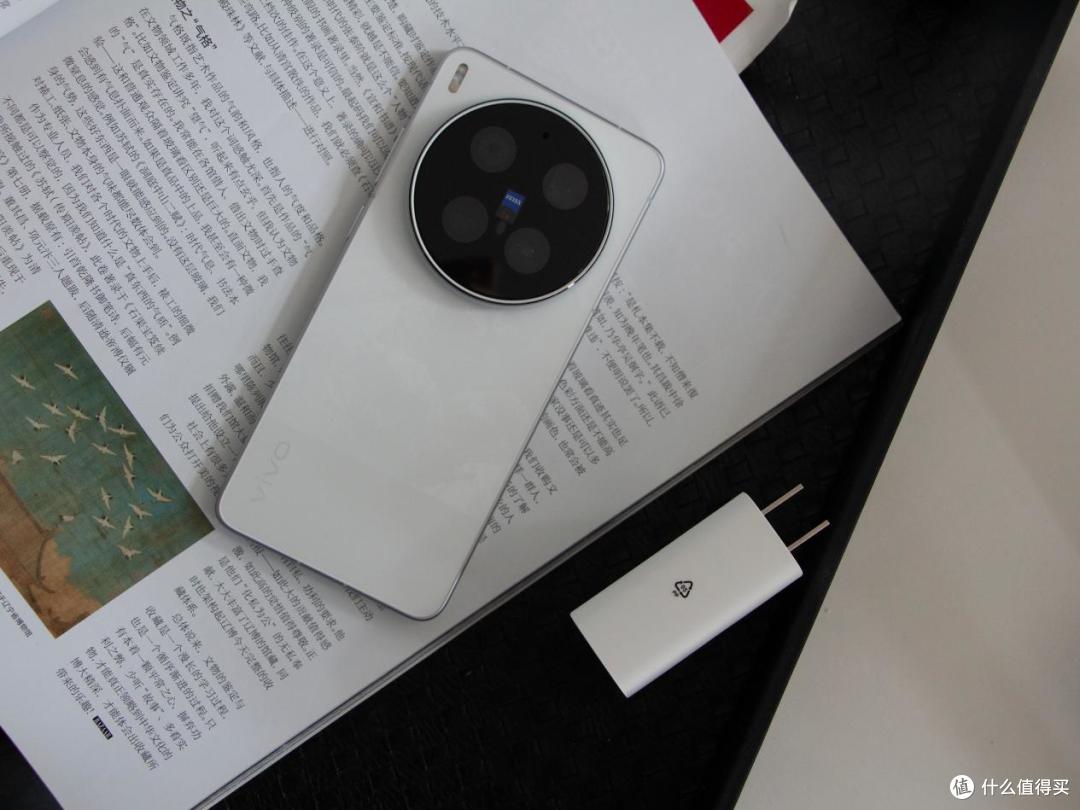 宝妈兼自媒体人换手机!vivo X300 Ultra开箱,到底值不值得入?