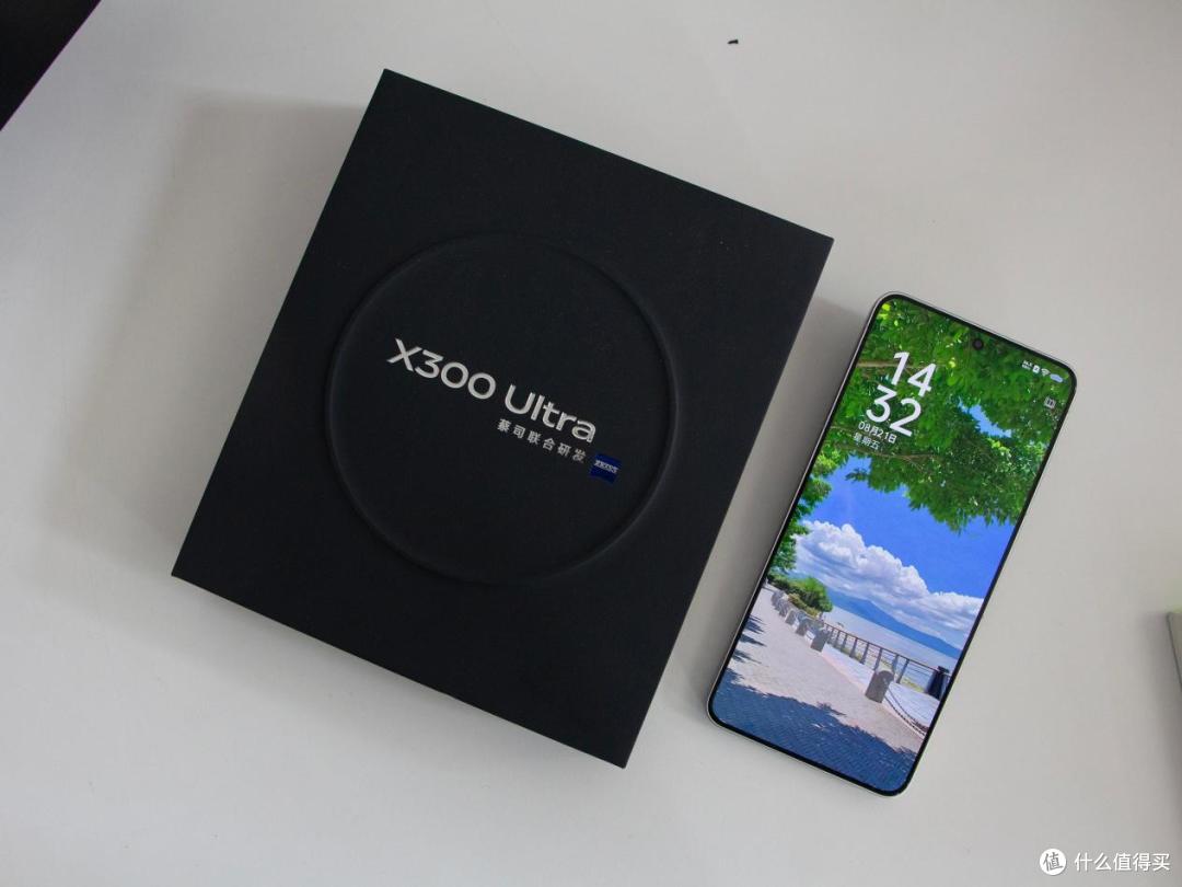 宝妈兼自媒体人换手机!vivo X300 Ultra开箱,到底值不值得入?