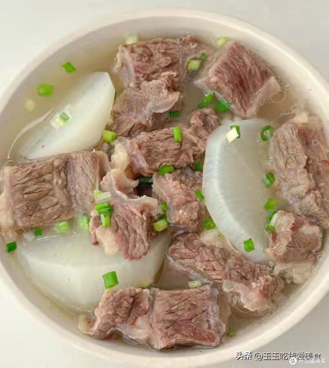 白萝卜炖牛肉温润不燥热
