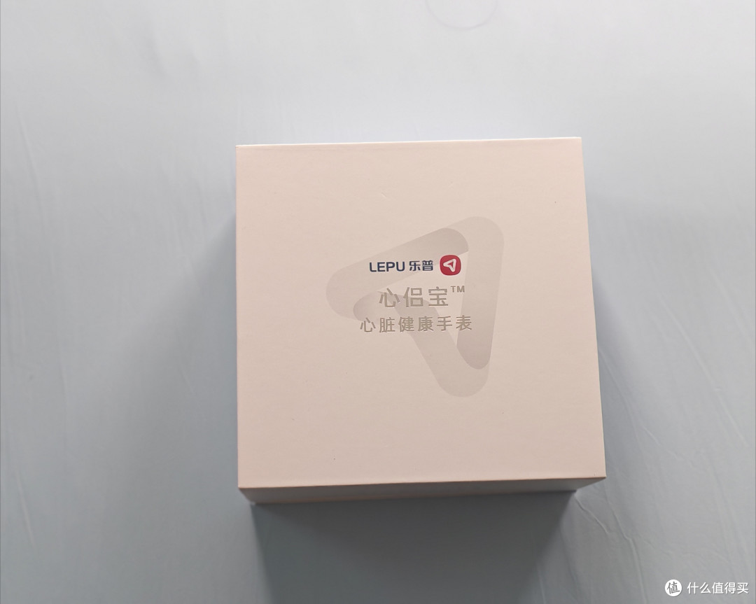 不在父母身边,才懂这块表的意义:乐普W20这份“电子孝心”值了