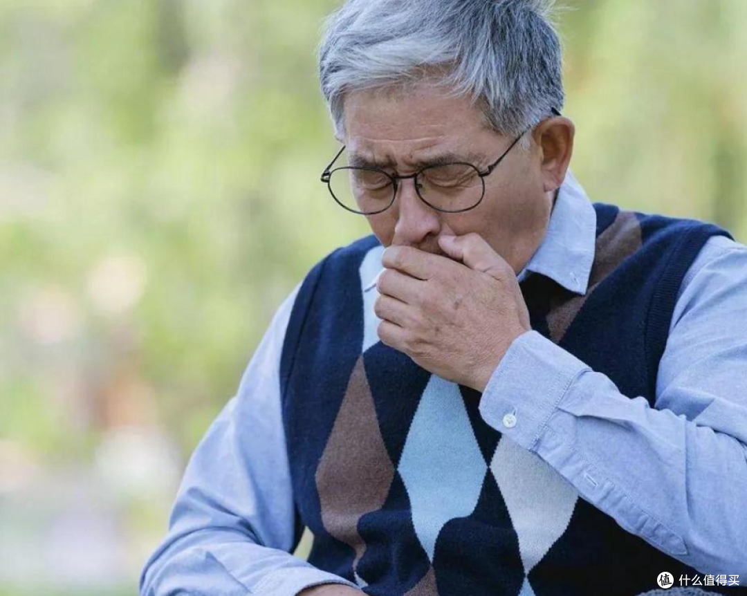 40岁后身上有“老人味”?不是卫生差!3招从根源改善