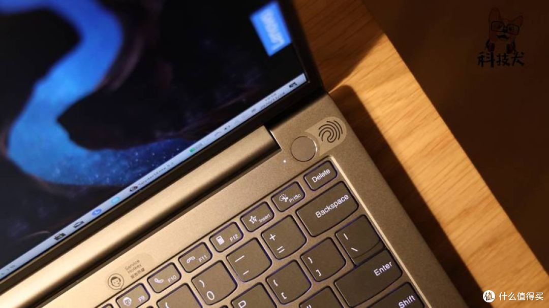 笔记本包里疯狂发烫掉电?Windows 现代待机才是元凶