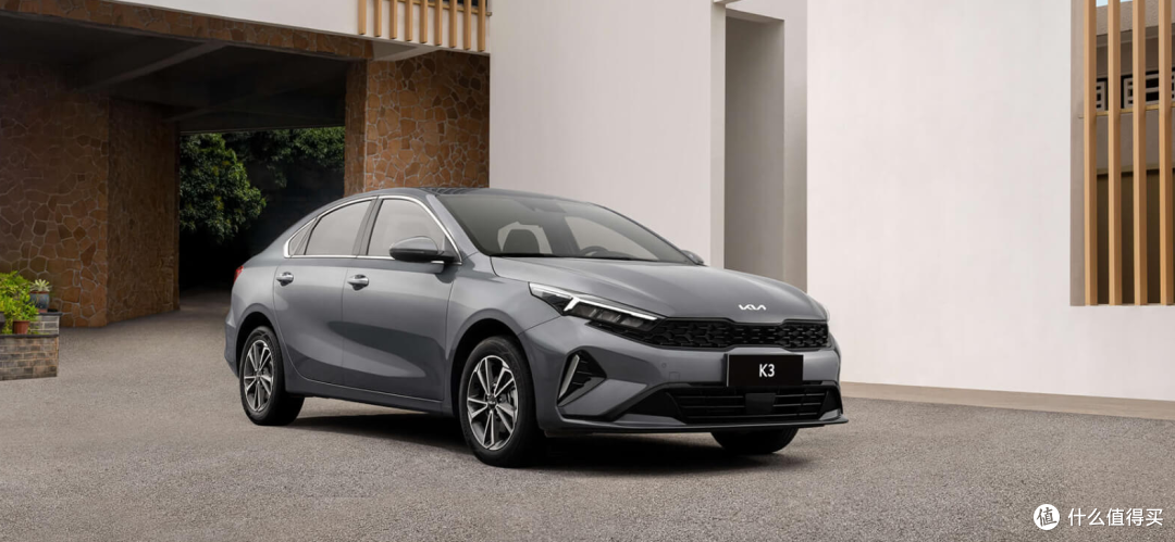 6.99万元!2027款起亚K3正式上市,全系1.5L自吸,轩逸朗逸慌不慌