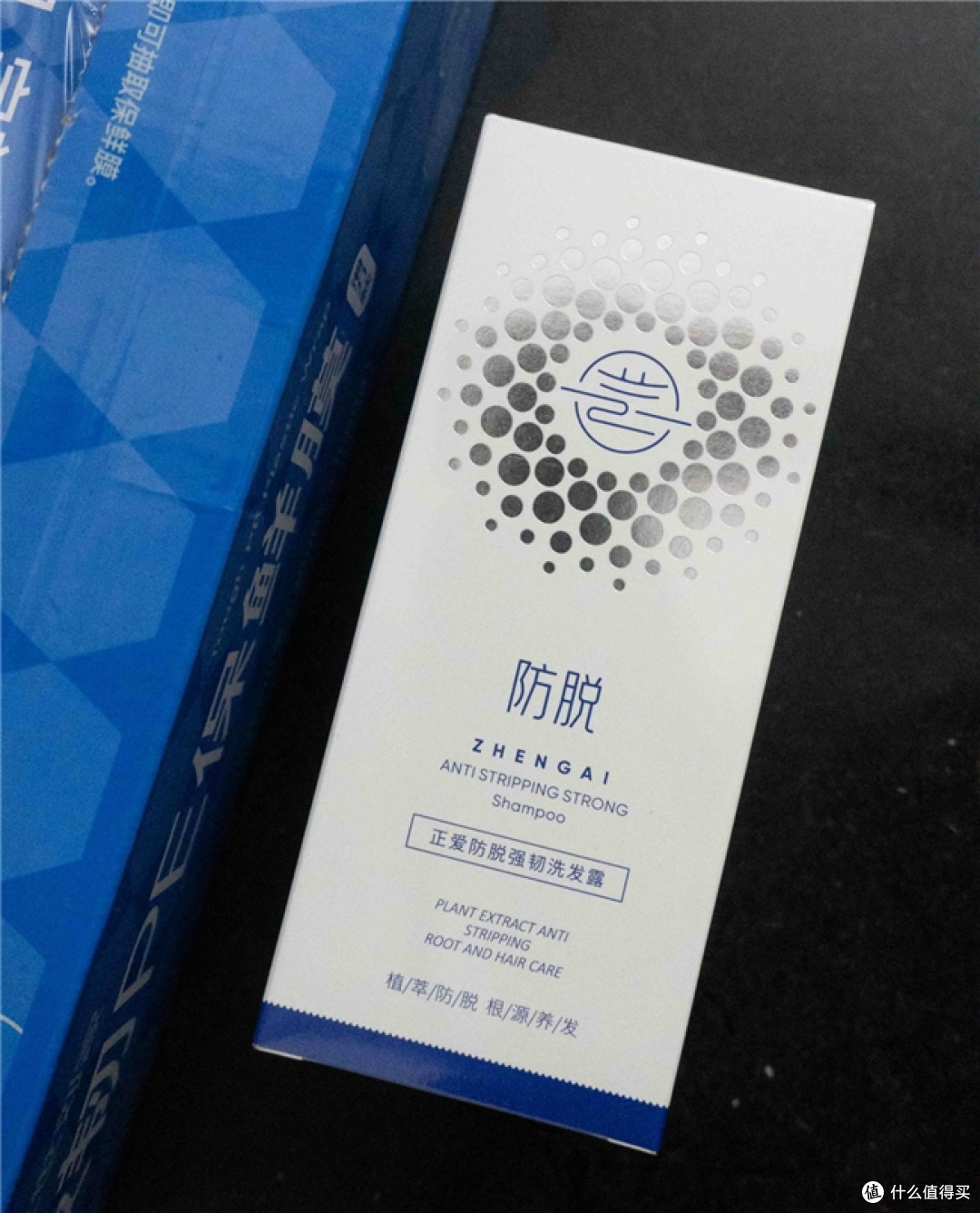 早晨洗头下午就油的掉发党,平价氨基酸防脱洗发水这样选更稳