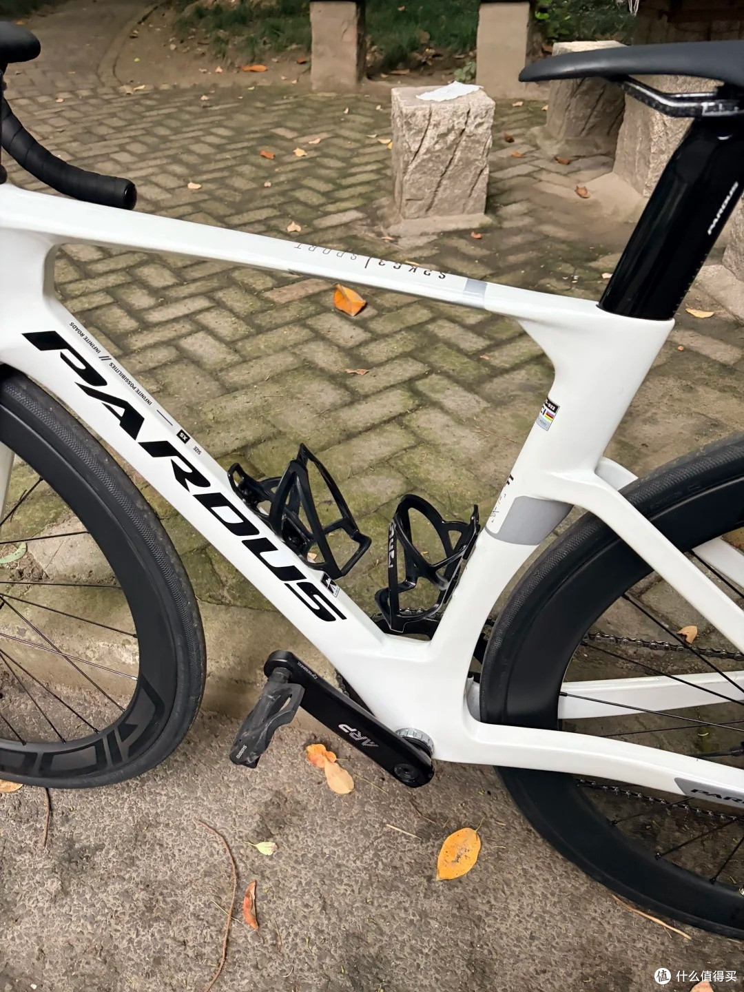 瑞豹 Spark Sport3|1200 公里长测,六千档电变公路车放心入