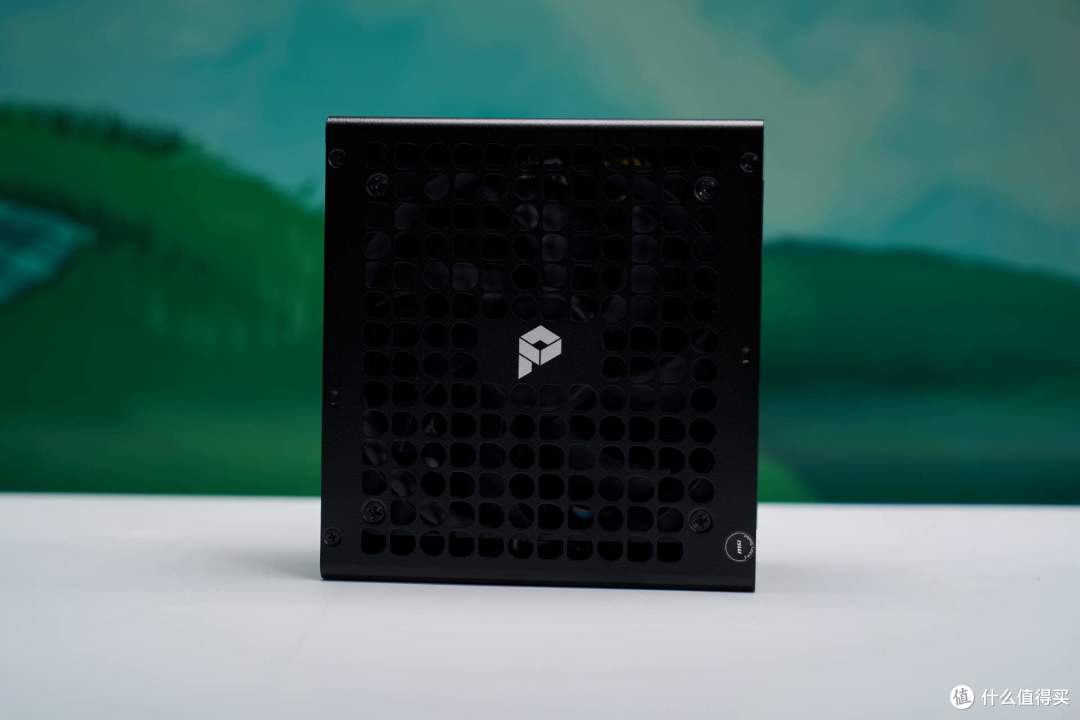 Z890平价答案?微星 Z890 GAMING PLUS WIFI6E 评测