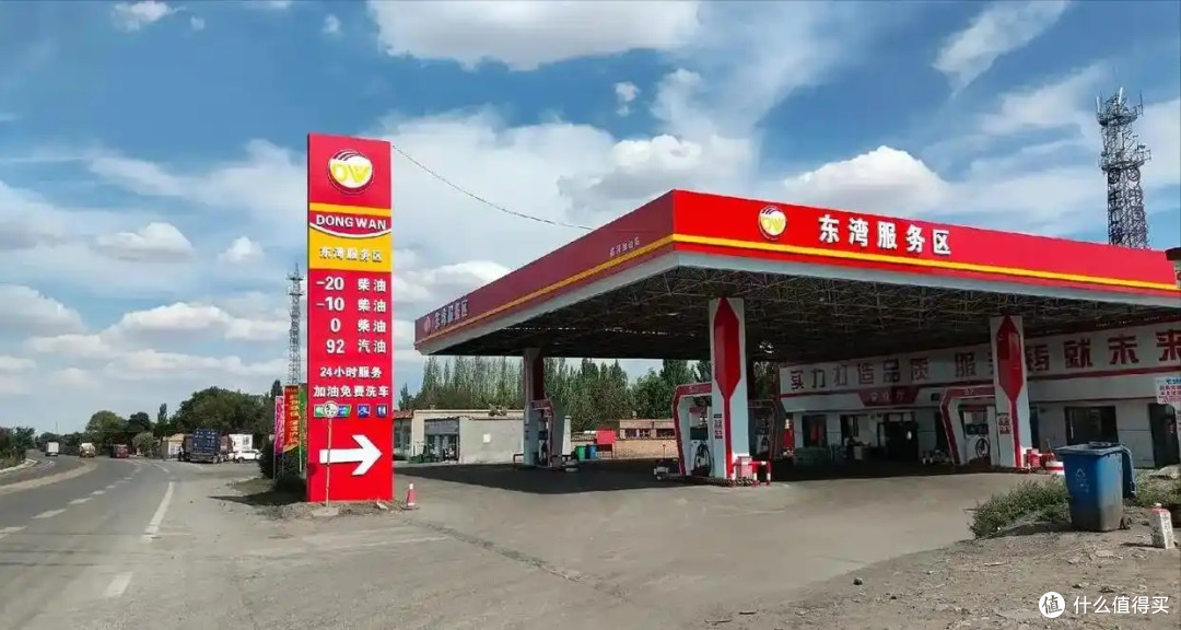 告诉大家1个坏消息：加油站或将出现3大怪象，值得每个人深思