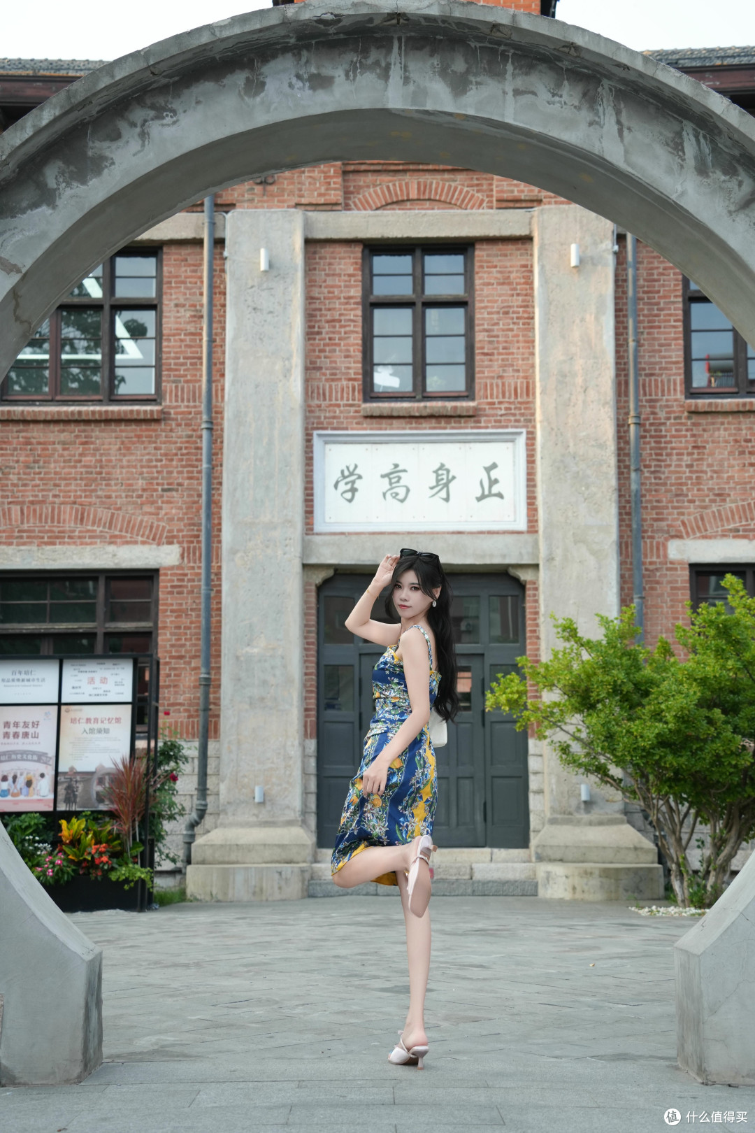 夏季我的穿搭合集②|5条连衣裙+1套两件套,甜美、度假风都有