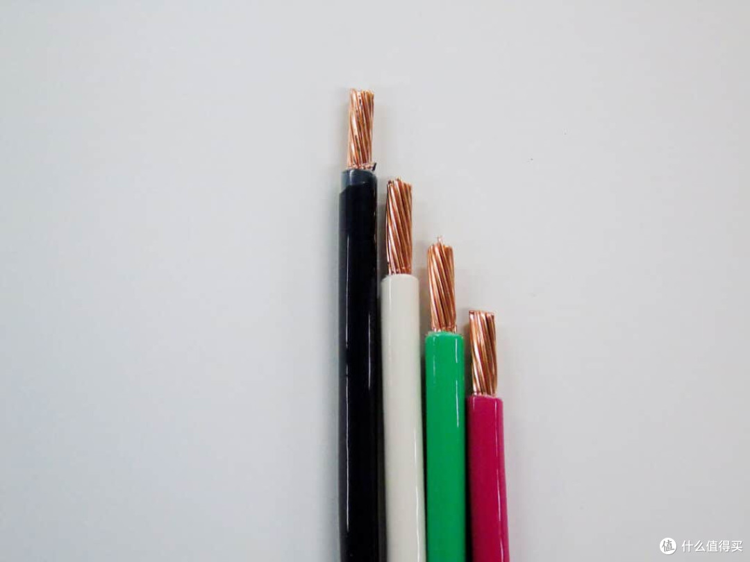 “max 90°C wire”不是管子能耐90°C!这个印字到底在说什么?