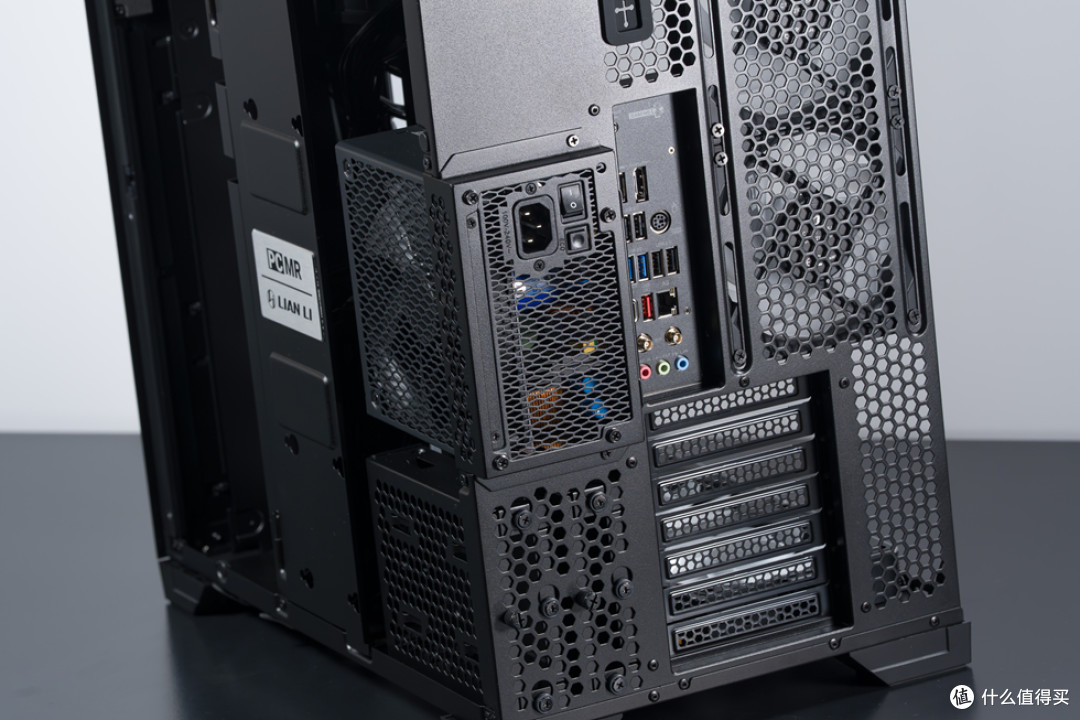 Lianli O11VISION_MSI Z890 GAMING PLUS_影驰 RTX5070TiHOFOCLAB