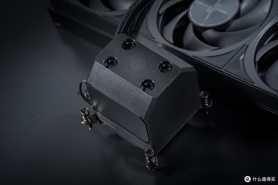 Lianli O11VISION_MSI Z890 GAMING PLUS_影驰 RTX5070TiHOFOCLAB
