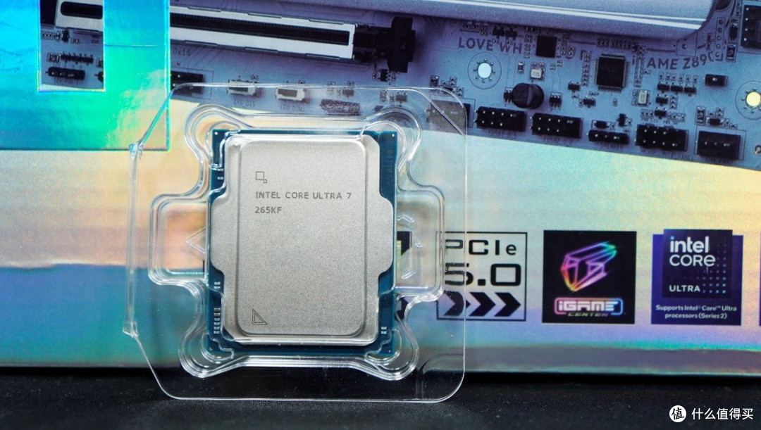 同一款RTX5070显卡在intel D4平台与D5平台的性能差异有多大?