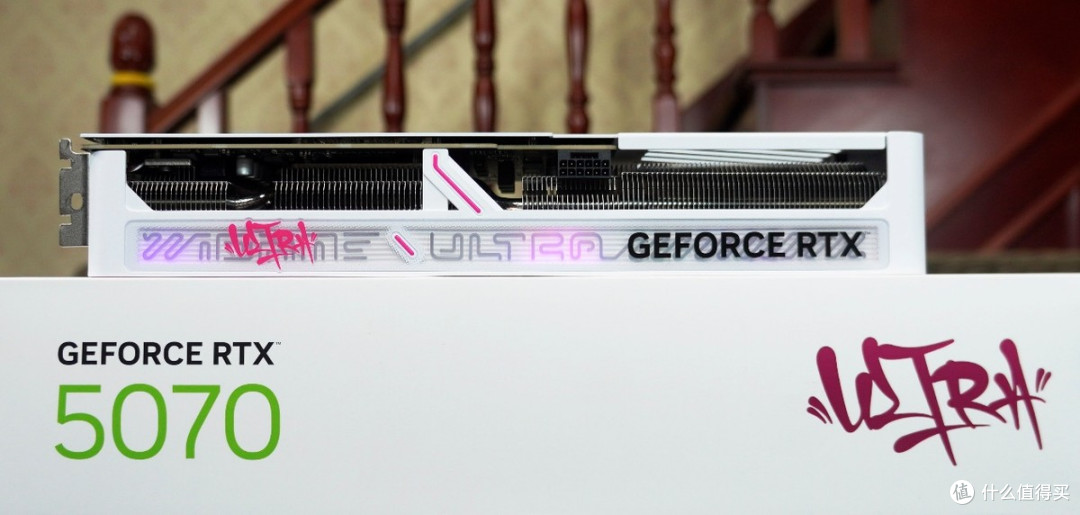 同一款RTX5070显卡在intel D4平台与D5平台的性能差异有多大?