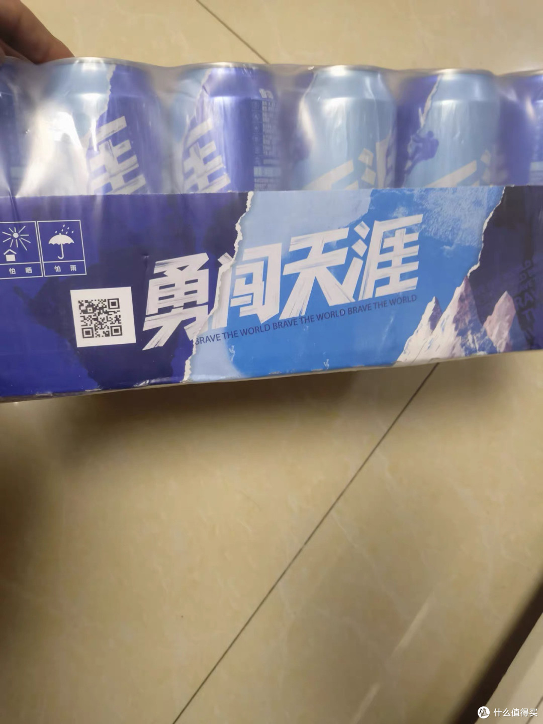 雪花啤酒茶香与麦香融合的微醺时刻