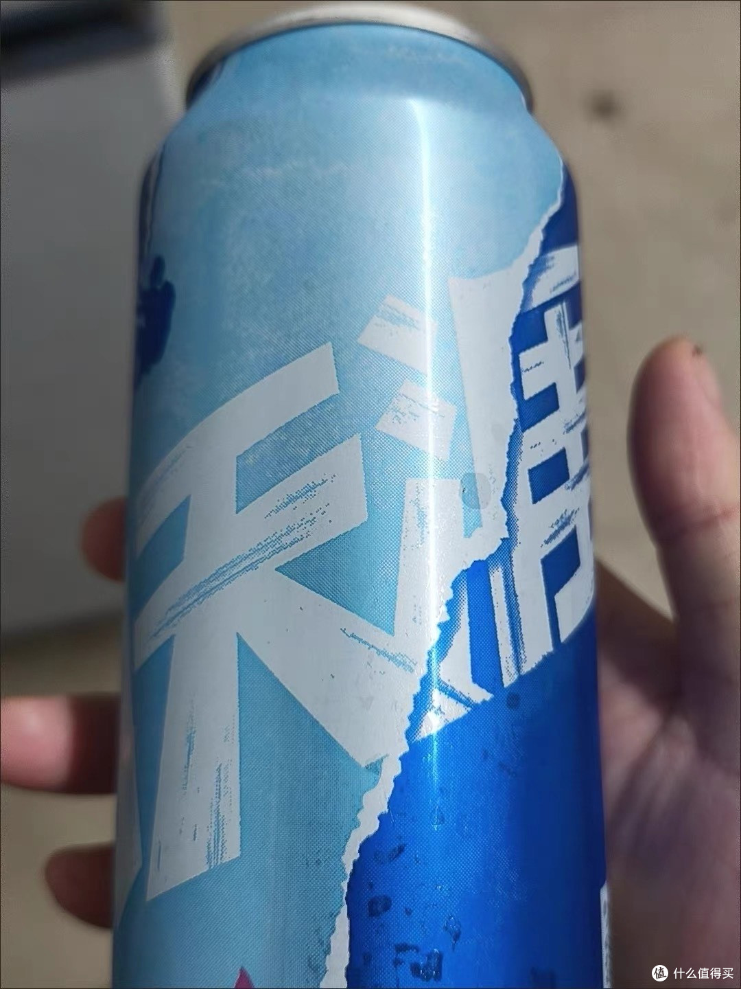 雪花啤酒茶香与麦香融合的微醺时刻