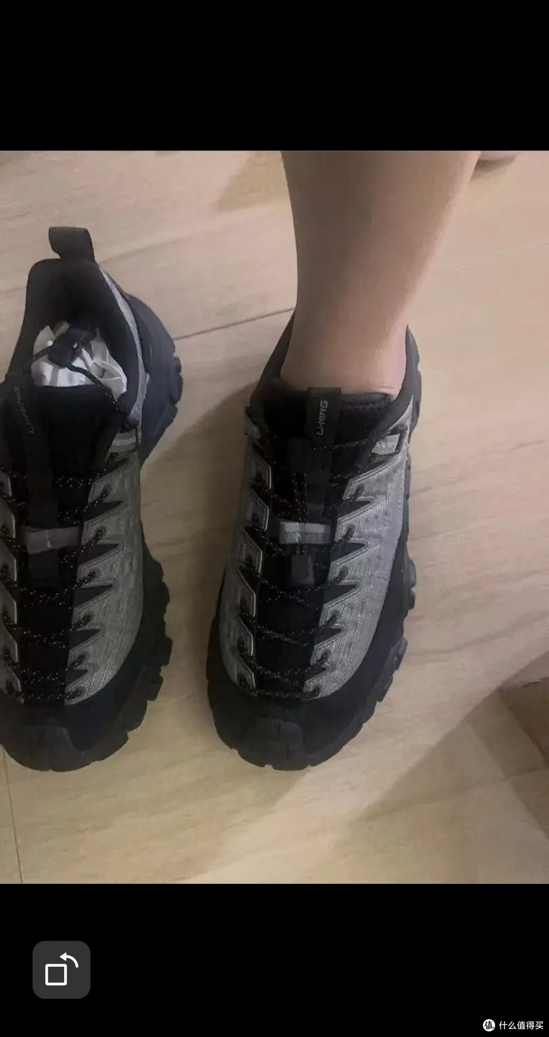 "出街！李宁沙丘：防撞护趾+防滑耐磨，通勤徒步两不误的体验 