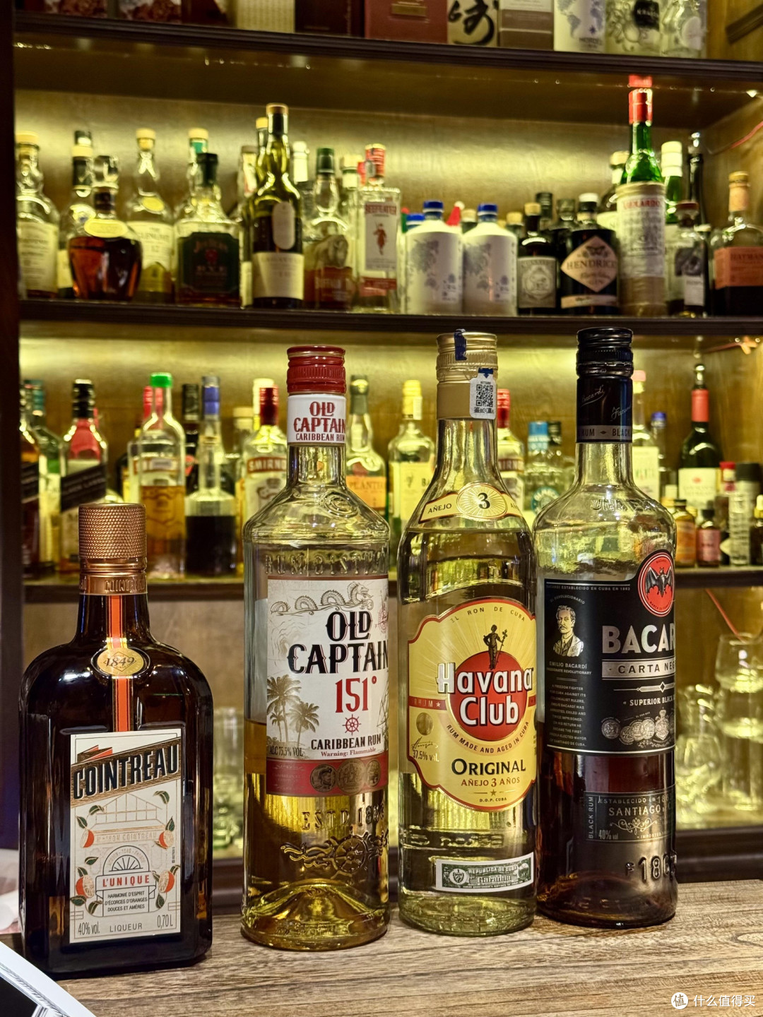 四款酒饮适配职场疲惫场景