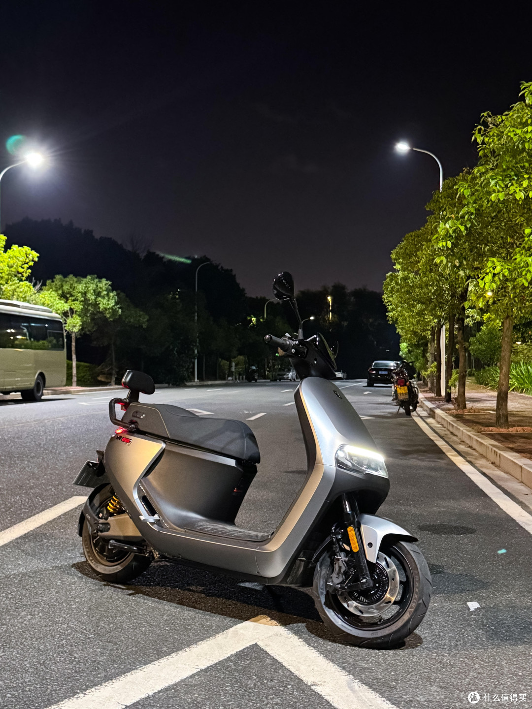 九号E300通勤实录与体面出行