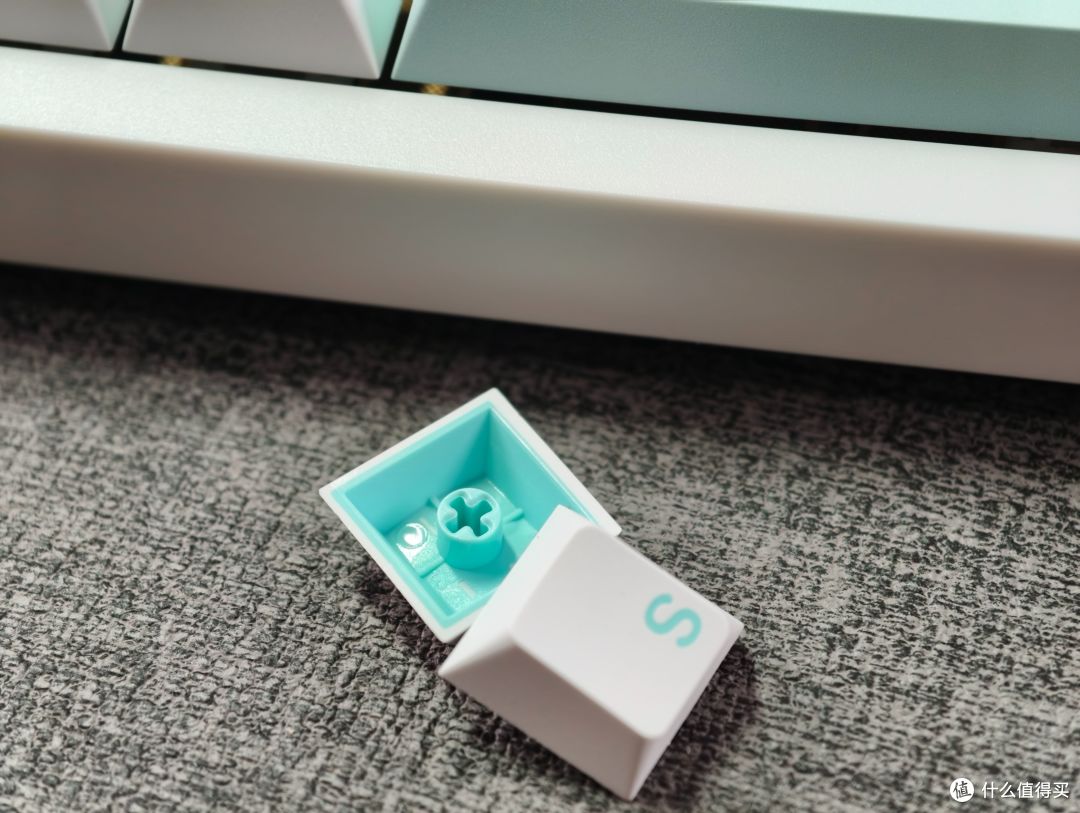 在现在大配列为版本弃子的时代,贱驴依旧愿意好好做大键盘!