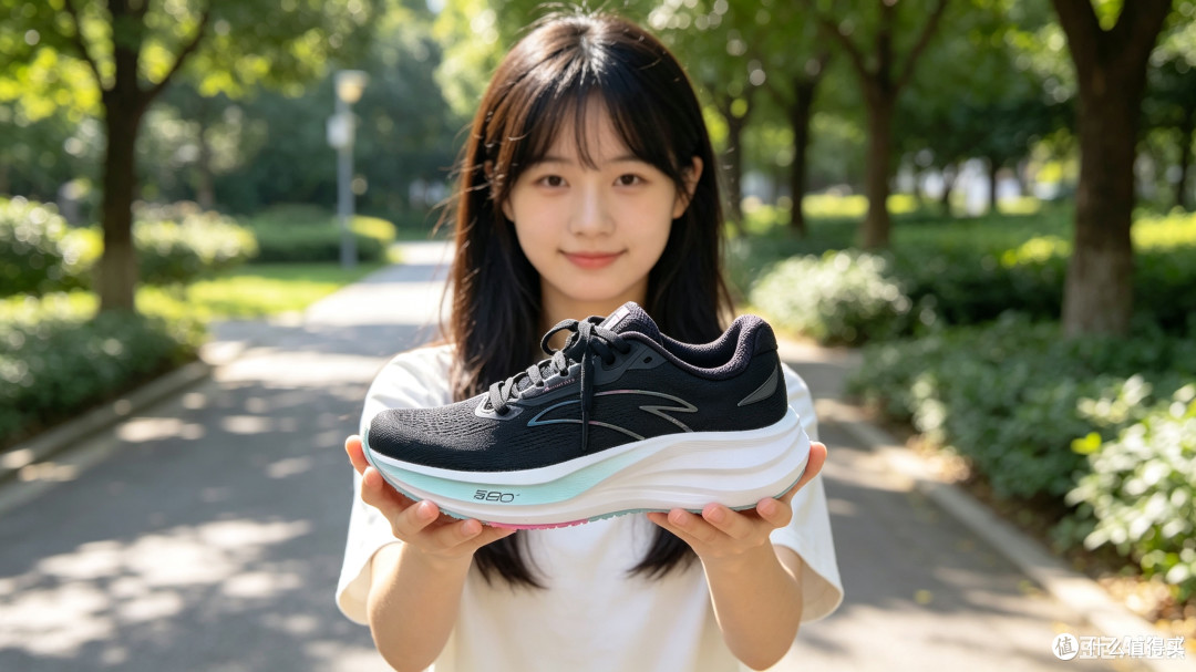 谁说女生跑鞋只看颜值?这双安踏冠军5代,我替你们磨了15公里!