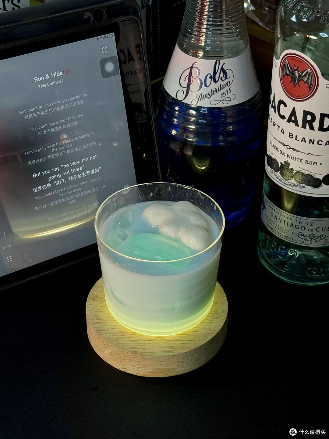 四款酒饮对应职场四种疲惫